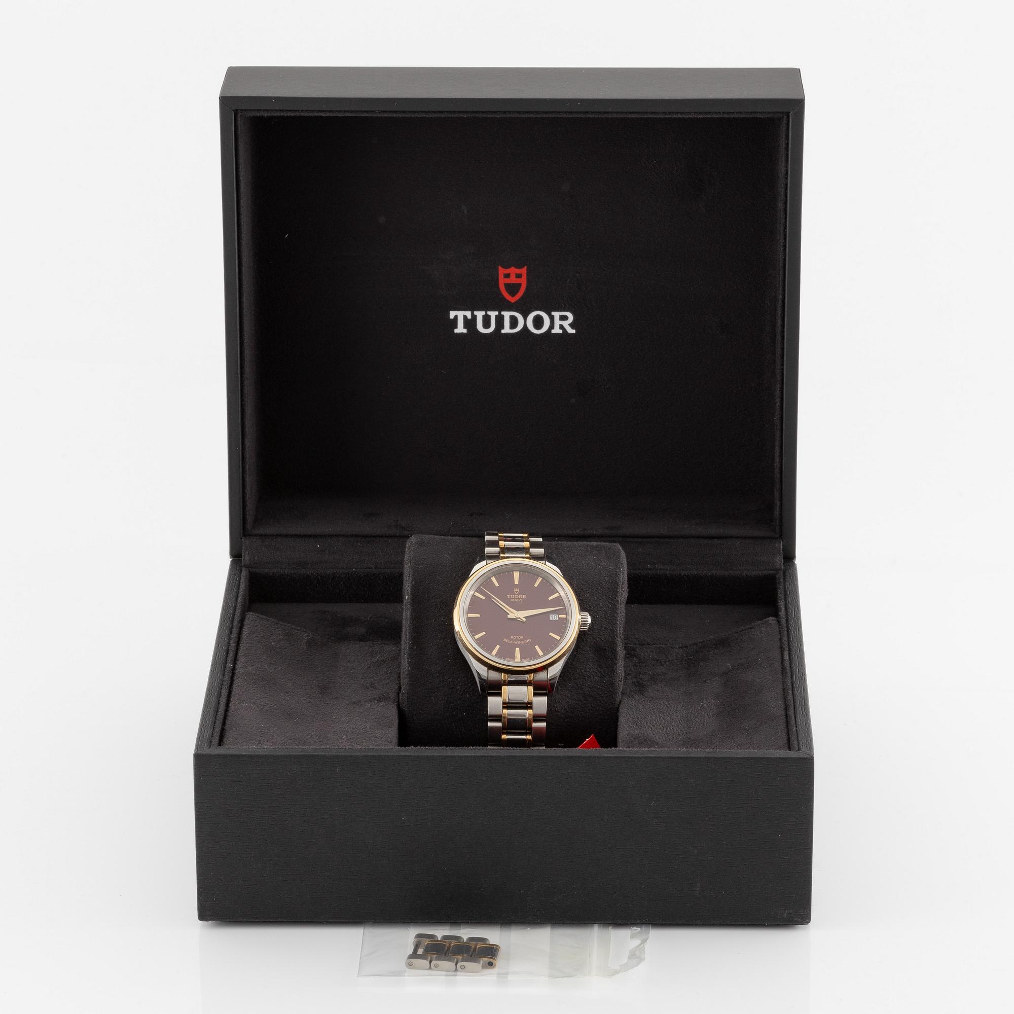 Tudor, Style, armbandsur, 34 mm.