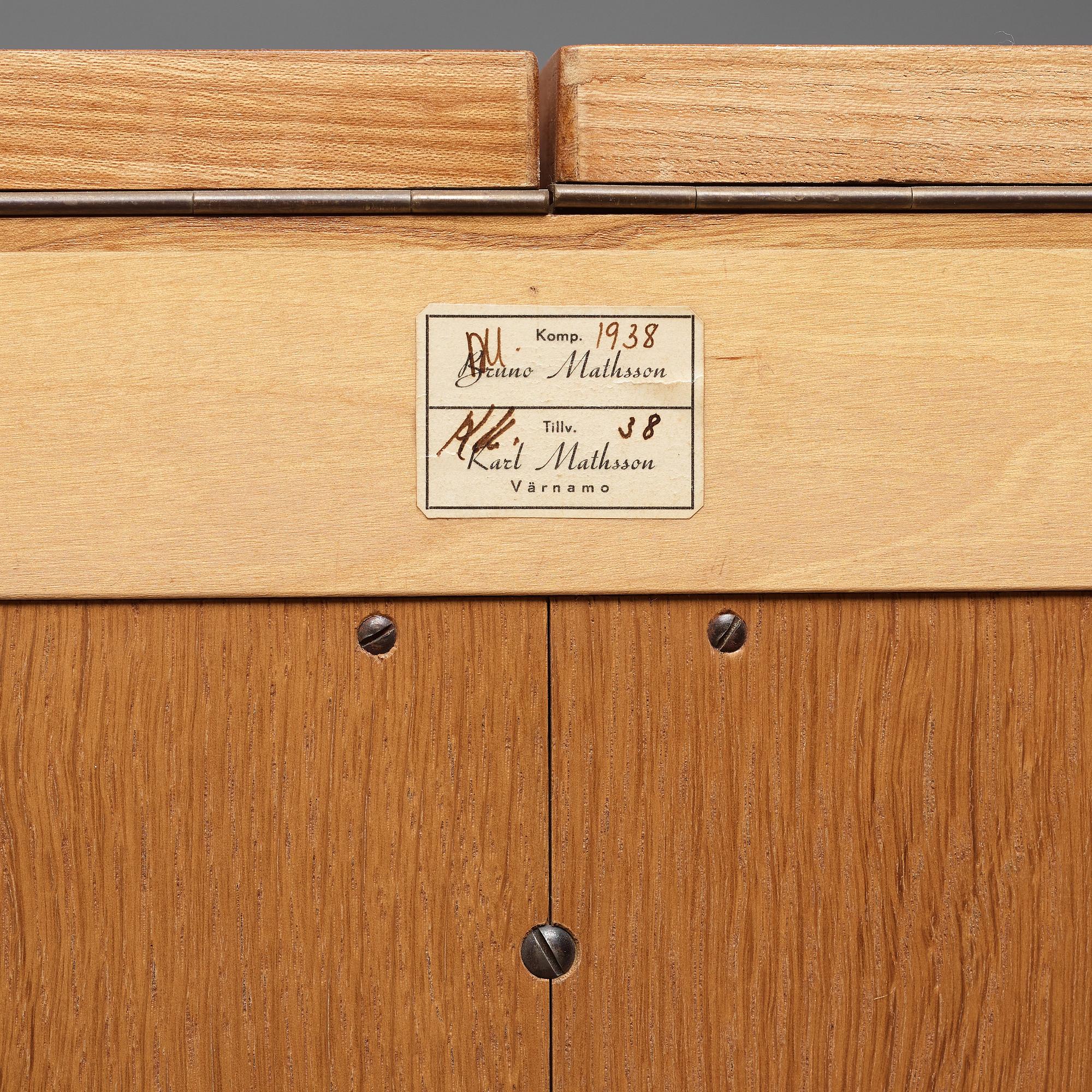 Bruno Mathsson, sideboard, Firma Karl Mathsson, Värnamo 1938.