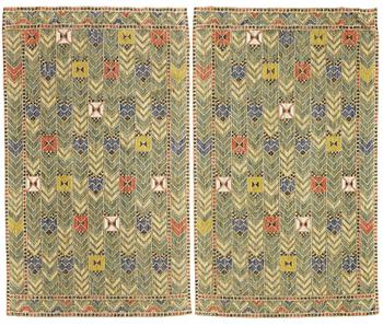 Märta Måås-Fjetterström, DRAPES, 1 pair, "Rågen", flat weave, ca 213 x 127,5 and 212,5 x 126,5 cm, both signed AB MMF.