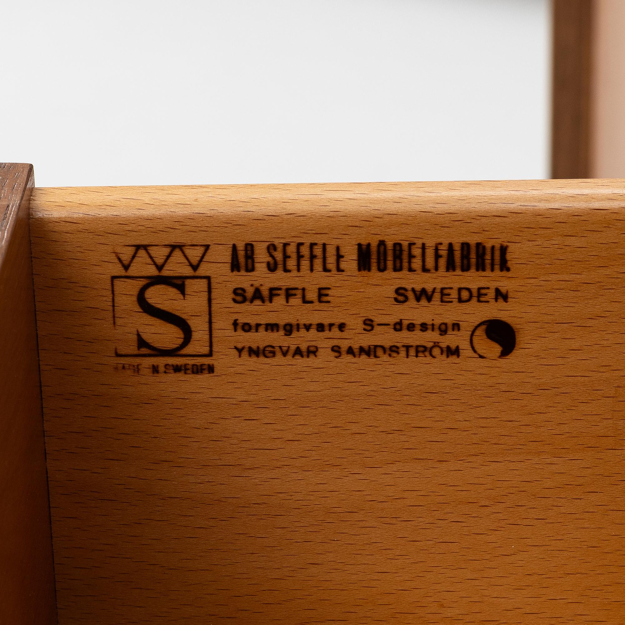 Yngvar Sandström, Bookcase/shelving system, 3 pieces, Seffle Möbelfabrik, second half of the 20th century.