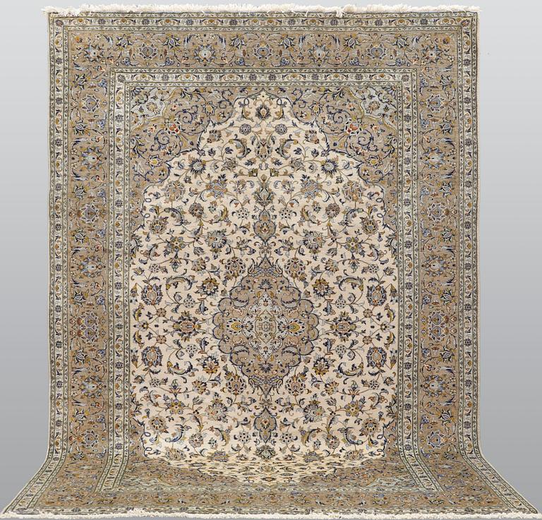 Rug, Keshan, cork wool, c. 349 x 243 cm.