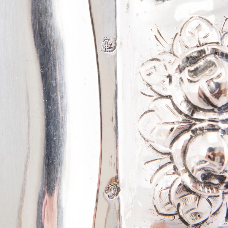 BRICKA, silver, Wien 1812, otydlig mästarstämpel.