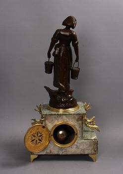 BORDSGARNITYR, 3 delar, Louis XVI-stil, 1900-tal.