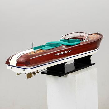 Model boat "Riva Aquarama", later half of the 20th century.