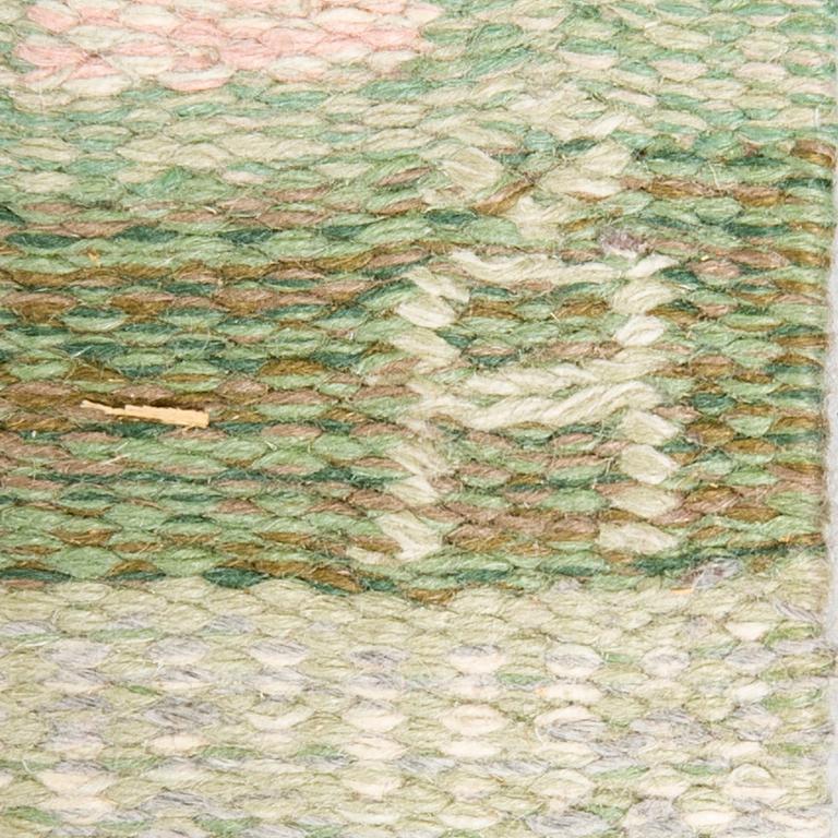 Anna-Johanna Ångström, matta rölakan signerad ca 234x168 cm.