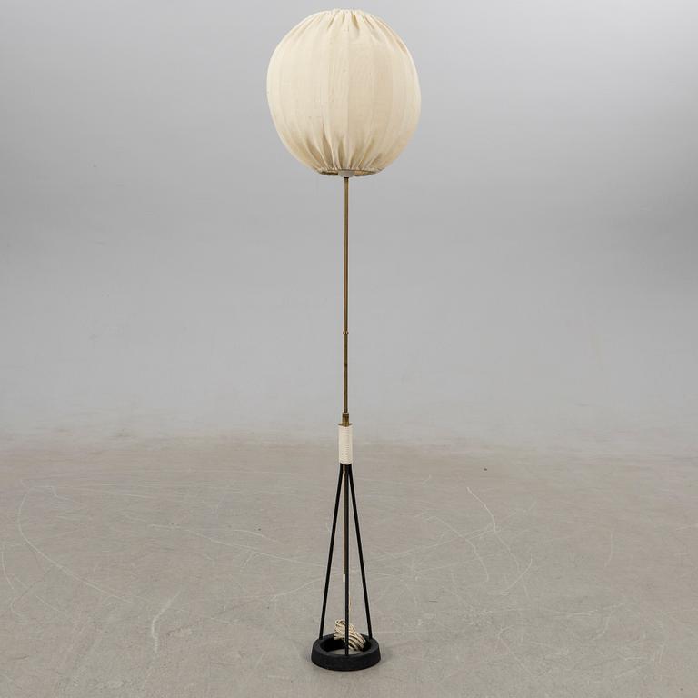 Golvlampa, 1900-talets mitt.