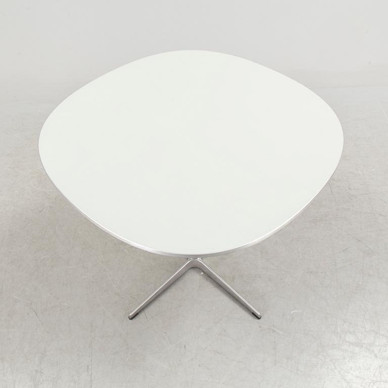 BRUNO MATHSSON & PIET HEIN, bord, för Fritz Hansen, Danmark, 2004.