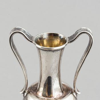 Tiffany & Co, an Art Nouveau sterling silver vase, end of 19th century.