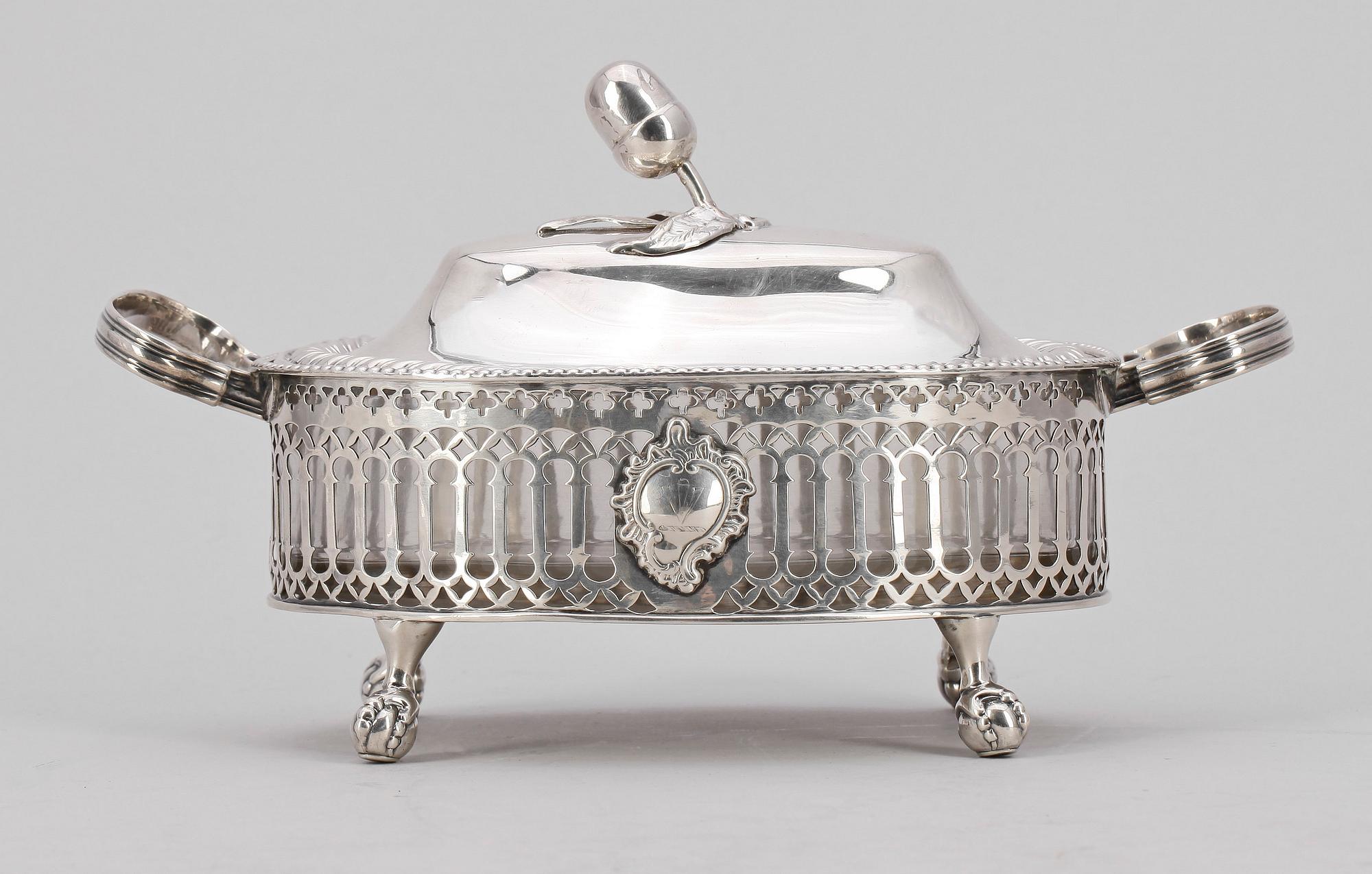 SKÅL, silver samt glas, Sheffield, England, Fenton Creswick & Co, 1775-76. Vikt ca 332 g.