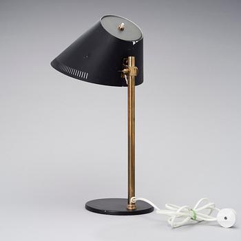 PAAVO TYNELL, A DESK LAMP, 9222. Manufactured by Idman.