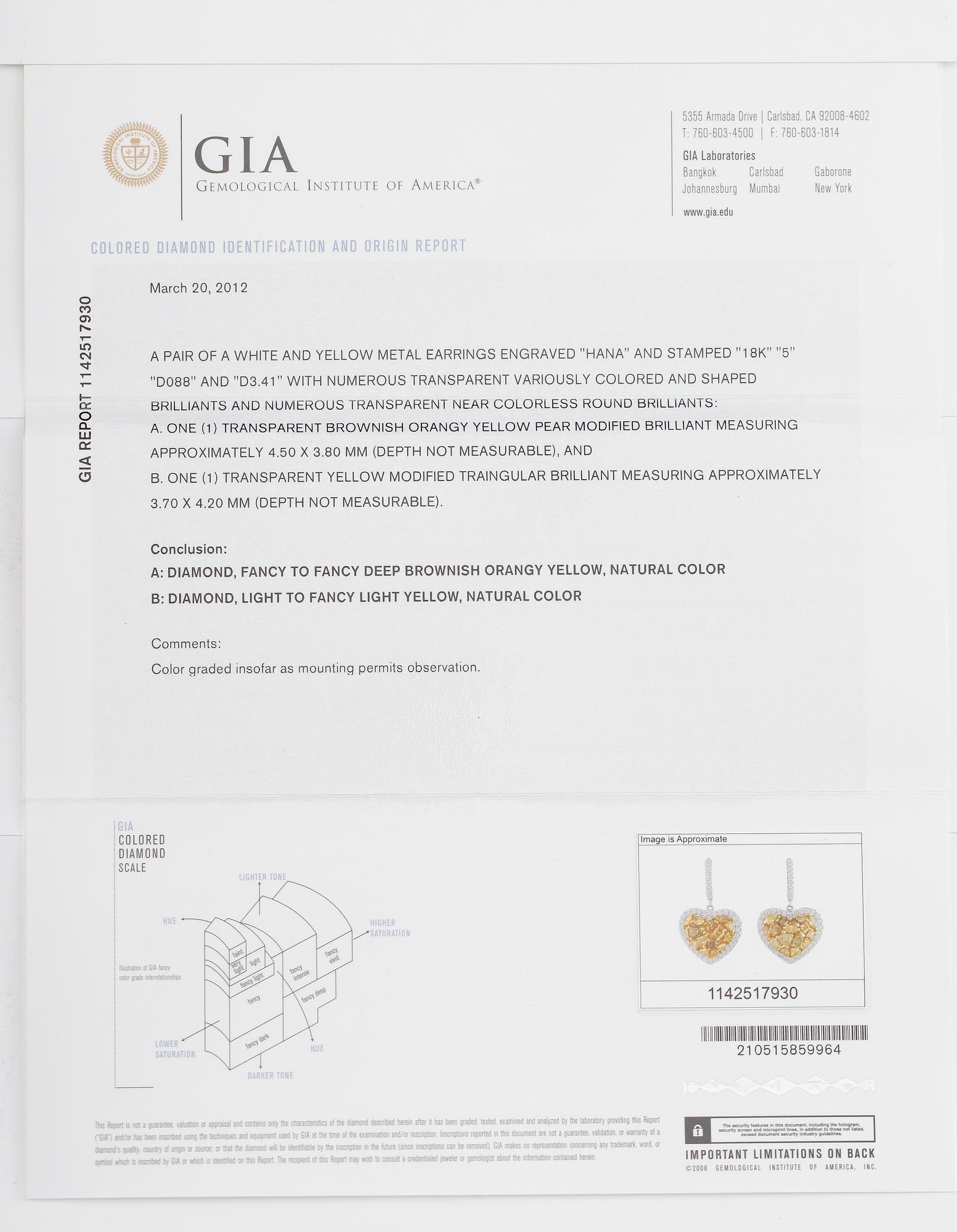 ÖRHÄNGEN, 1 par, 18 k vitguld, olikslipade bla briljantslipade diamanter tot ca 7.80 ct. Certifikat GIA.