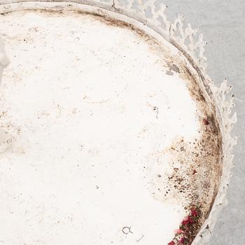 Flower table, first half of the 20th century.