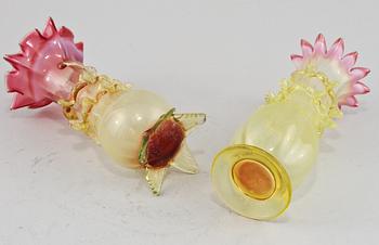 VASER, 2 st, glas, Loetz-typ, 1900-talets första hälft.