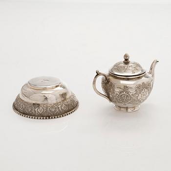 A Persian miniature silver samovar, first half/mid-20th century, Finnish import marks, Helsinki 1953.