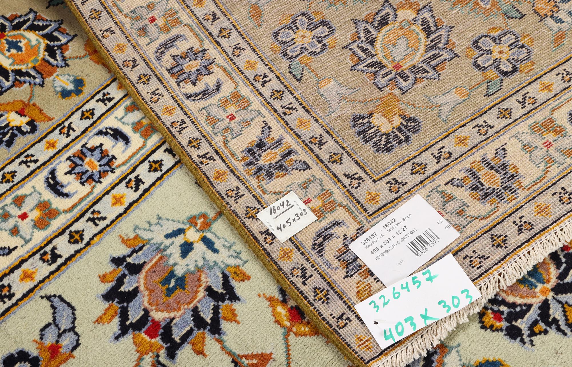 Carpet, Keshan, 403 x 303 cm.