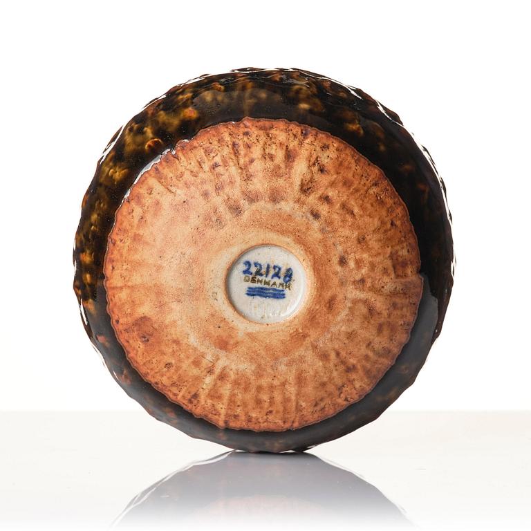 Melike Abasiyanik Kurtic, a stoneware vase, Royal Copenhagen, Denmark 1960s.