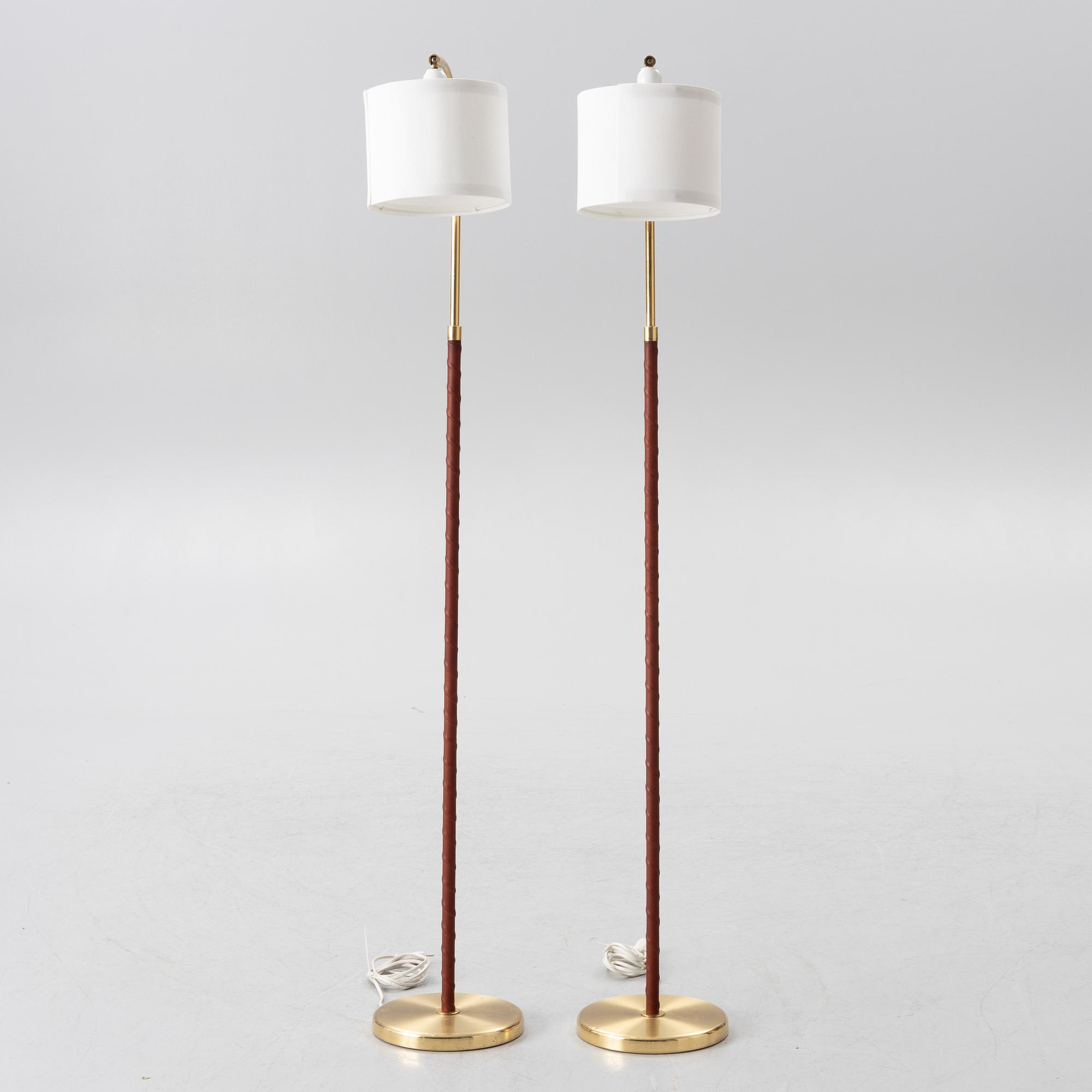 Floor lamps a pair, Armaturhantverk, late 20th century.