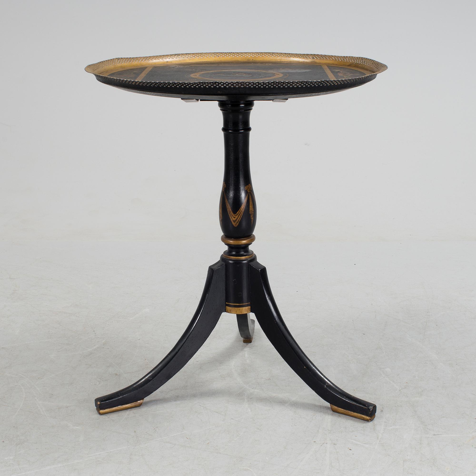 An early 1800s table.