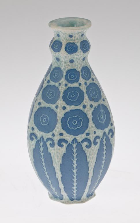 VAS, keramik, "Sgrafitto", Josef Ekberg, Gustafsberg, sign o 1918.