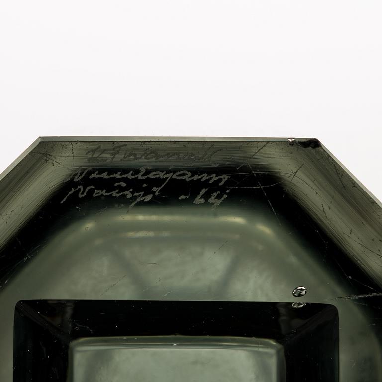 KAJ FRANCK, Two glass vases "Pilari". Signed Kaj Franck Nuutajärvi Notsjö -64.