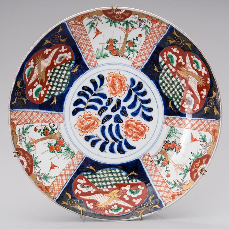 A LARGE DISH, Imari, Japan second half of the 19th century.