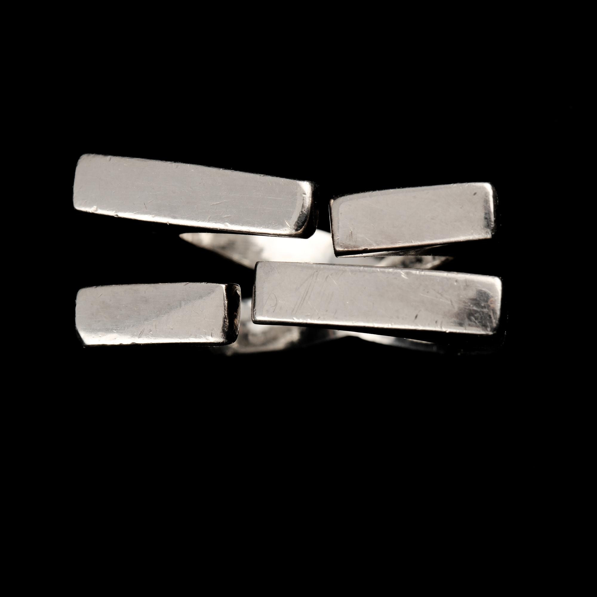RING, sterlingsilver, 1900-talets andra hälft.  Vikt 17 g.