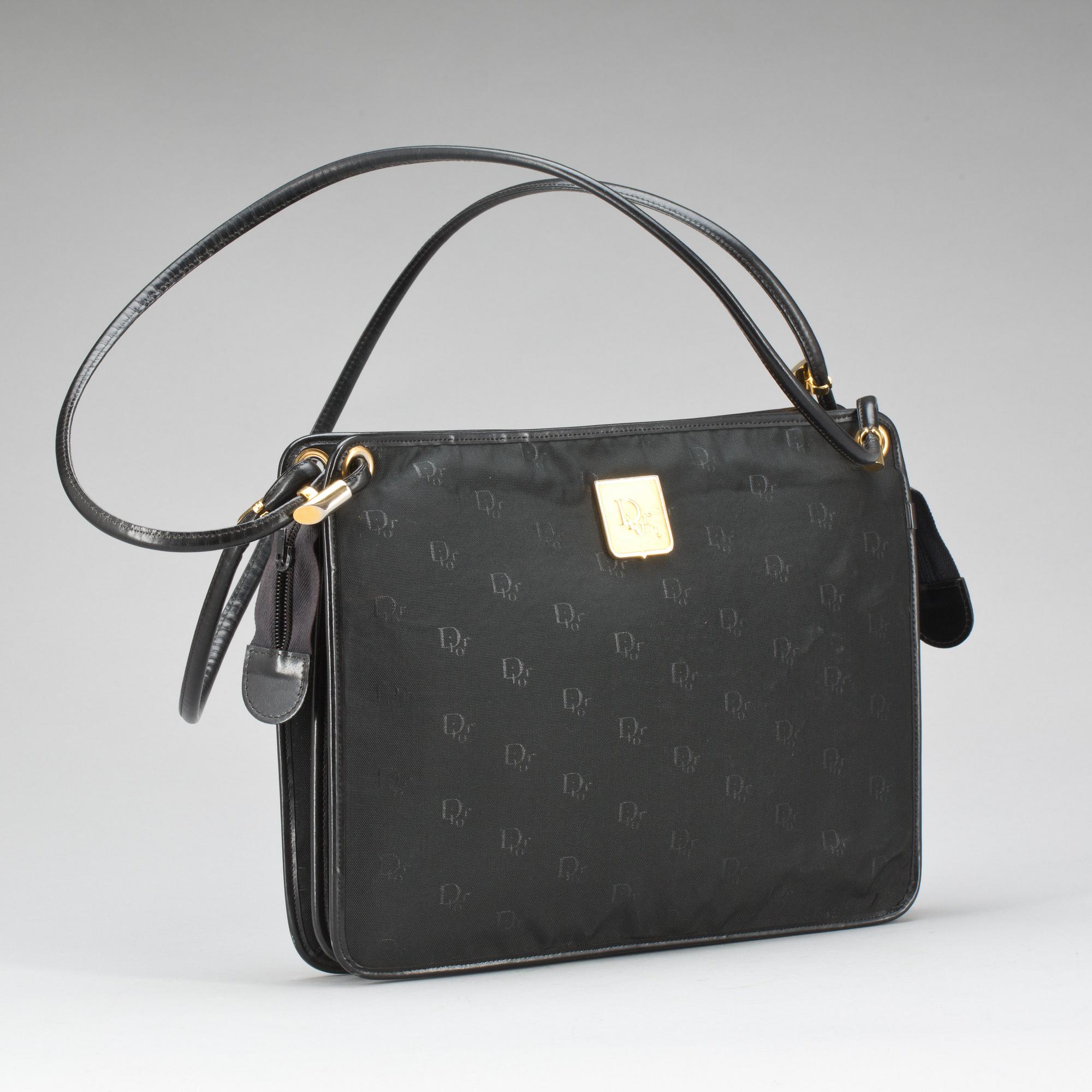 VÄSKA, Dior.