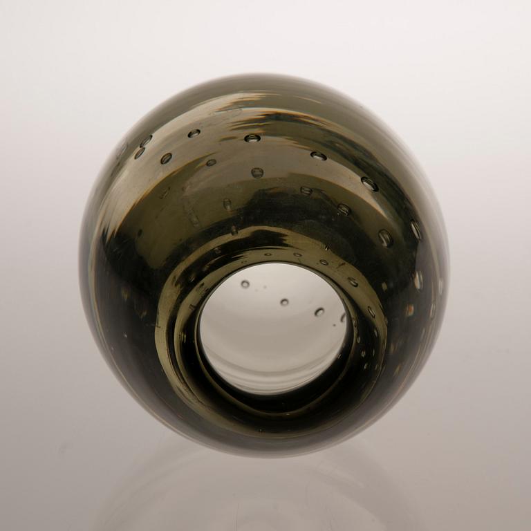 VAS, glas, "Pärlbandet", signerad, 1940-talets slut.