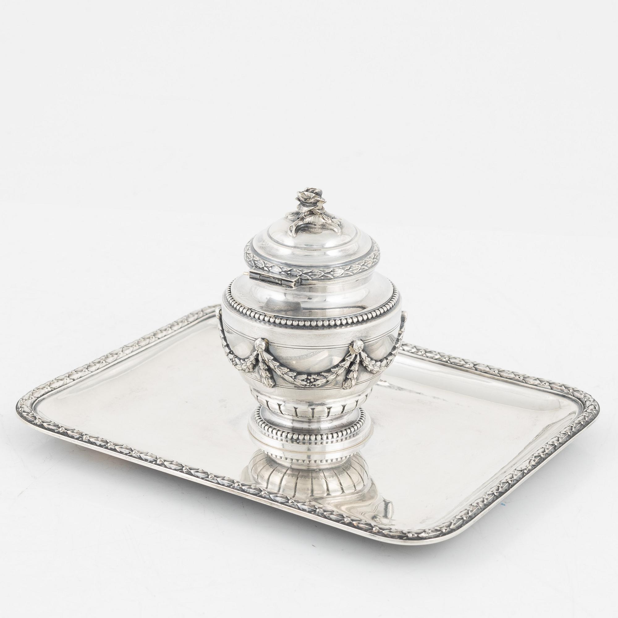A silver ink-well, with Swedish import marks.