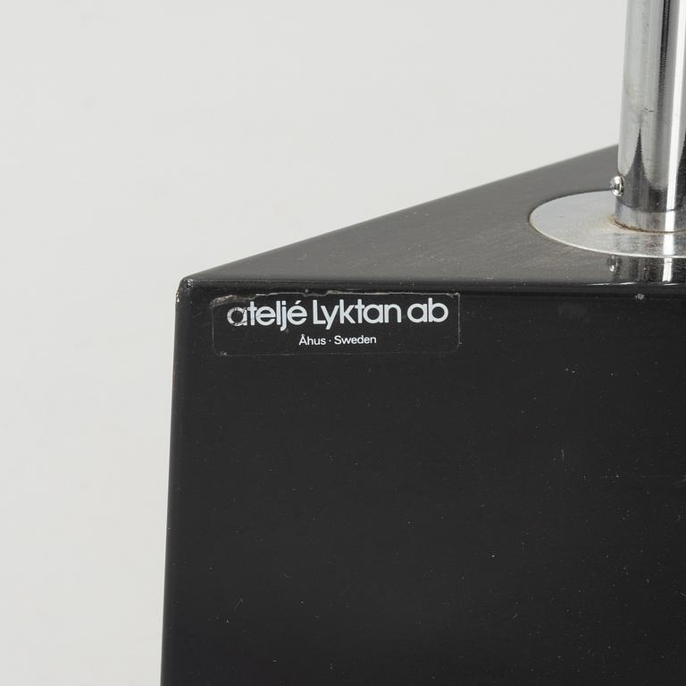 Lars Bessfelt & Christian von Sydow, "Triggy", ateljé Lyktan, golvlampa, Åhus, 1980-tal.