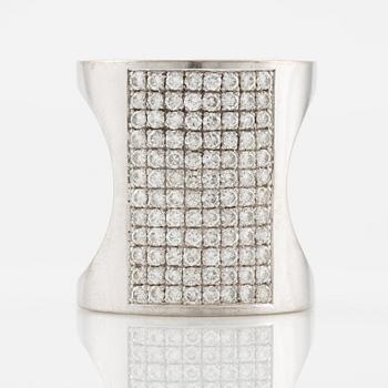 Sigurd Persson, Wolfgang, Gessl, 18K white gold with brilliant-cut diamonds.