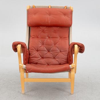 Bruno Mathsson, fåtölj med fotpall, "Pernilla", Dux.