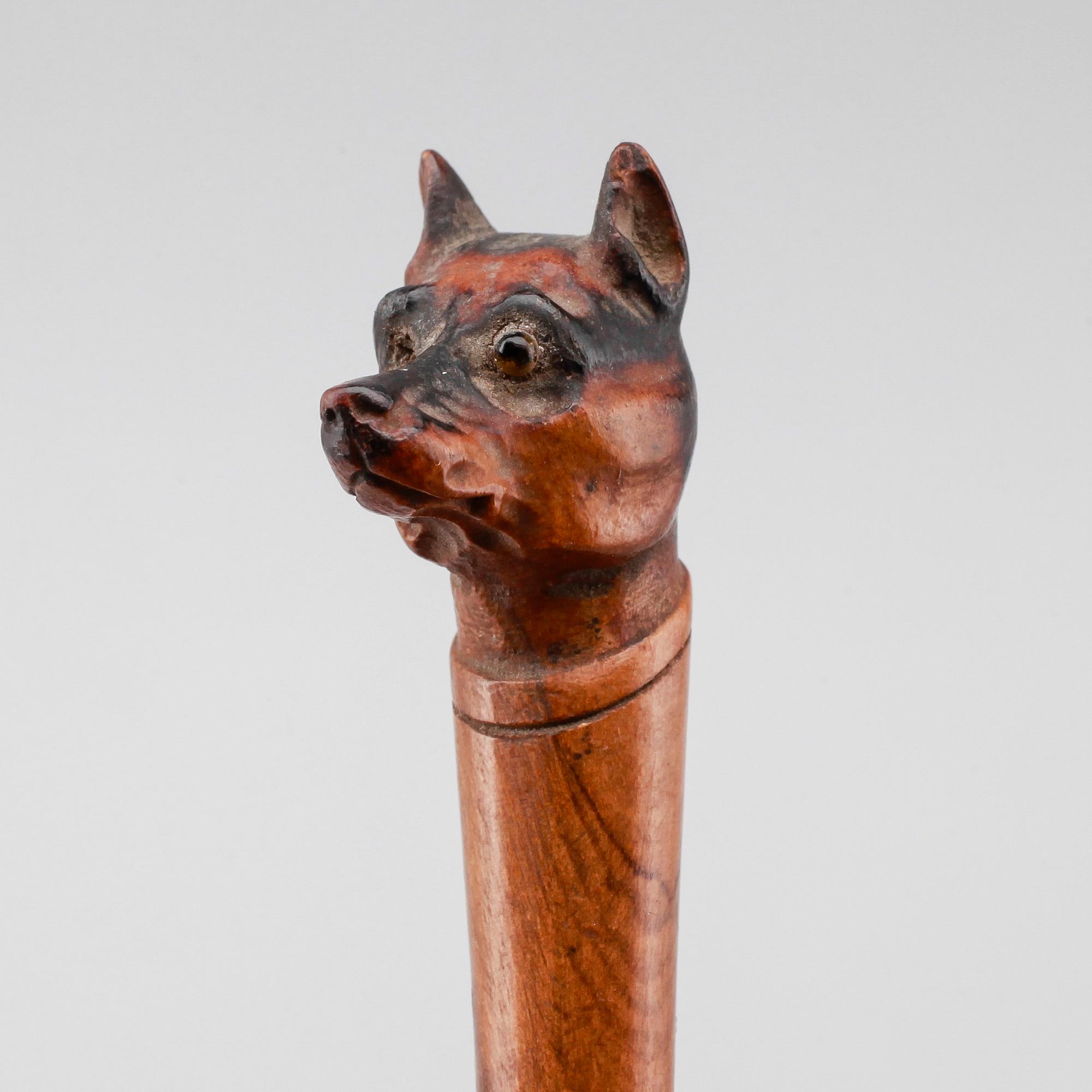 PENNA, trä, 1800-tal.