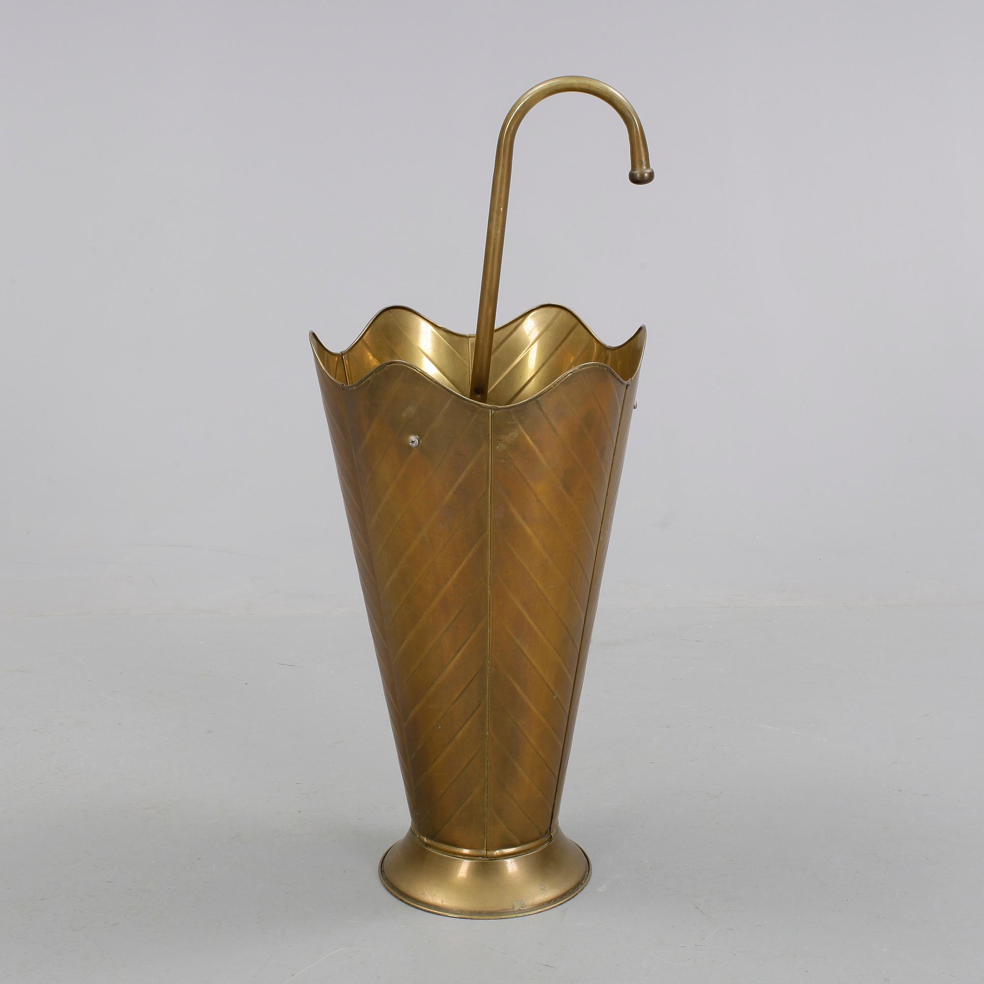 PARAPLYSTÄLL, mässing, 1900-talets andra hälft.