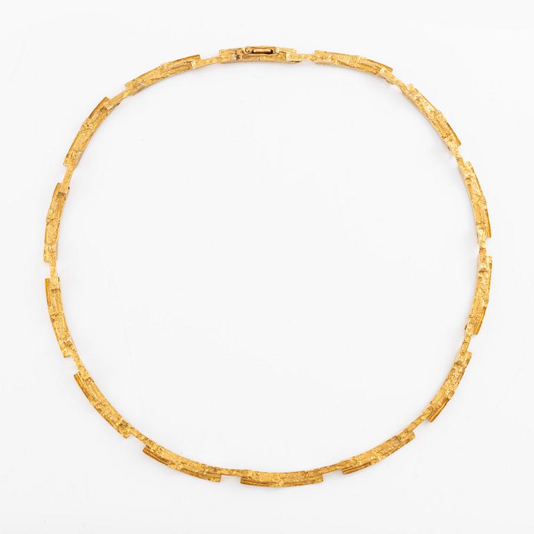 Lapponia necklace 18K gold, design by Björn Weckström.