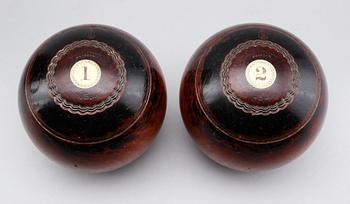 LAWN BOWLS, 2 st, Thomas Taylor, Glasgow, 1900-talets första hälft.
