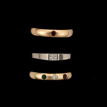 RING, 3 st, 18k guld med diverse stenar. Total vikt ca 10,2 gram.