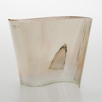 Pekka Piekäinen, vas, sterlingsilver, "Finlandia", Platinoro, Åbo.