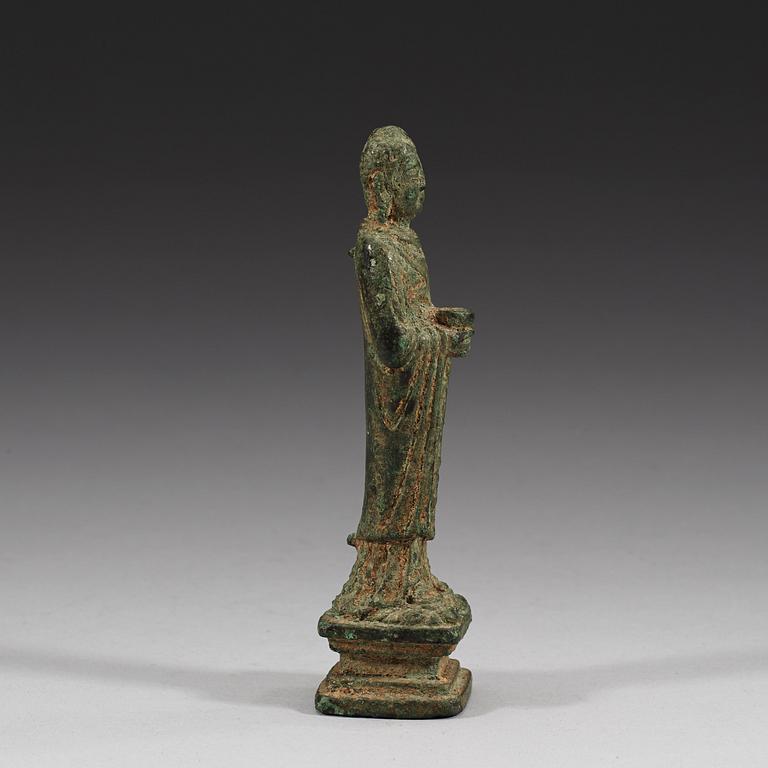 BUDDHA, brons. Troligen Tang/Liao dynastin (618-1125).