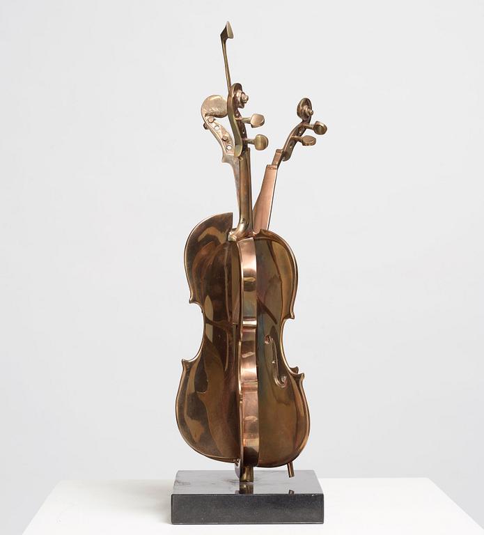 Fernandez Arman, Sliced violin, 1994.