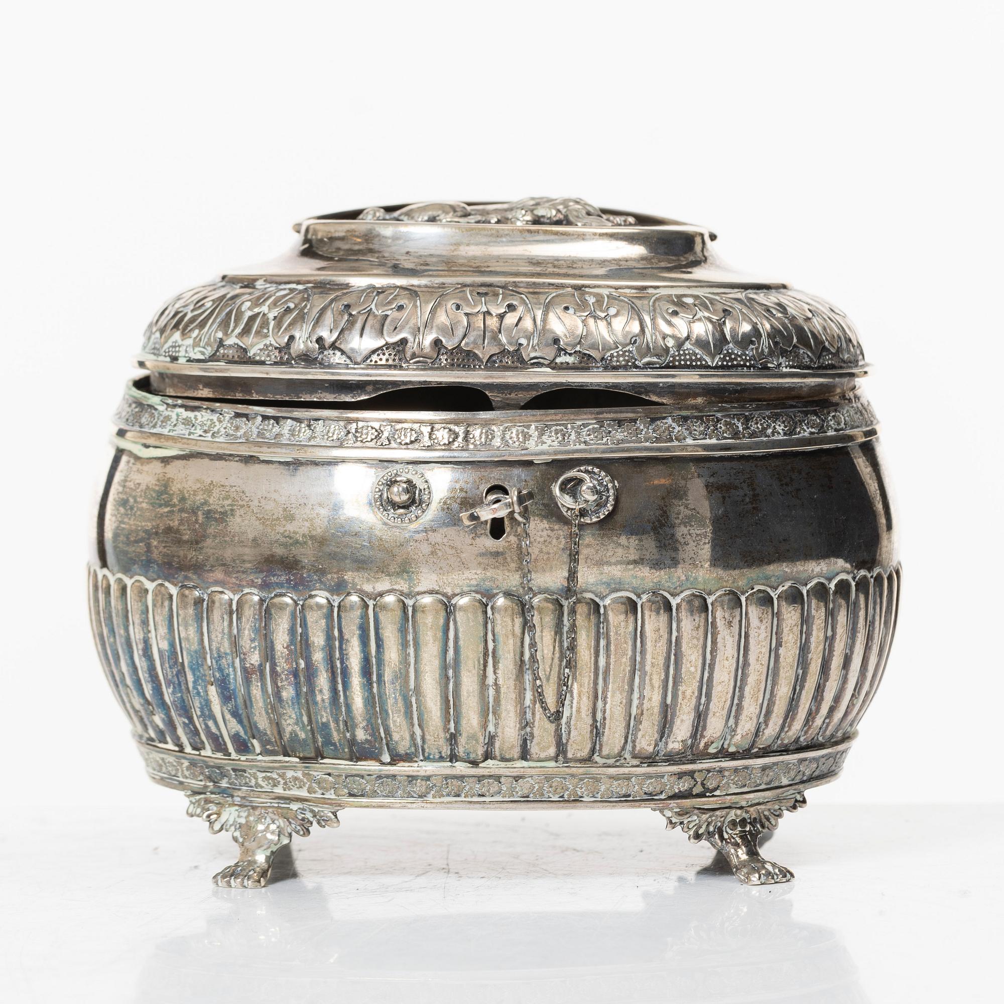 A Swedish silver Empire sugar box, mark of Jacob Gustaf Bursell, Jönköping 1834.