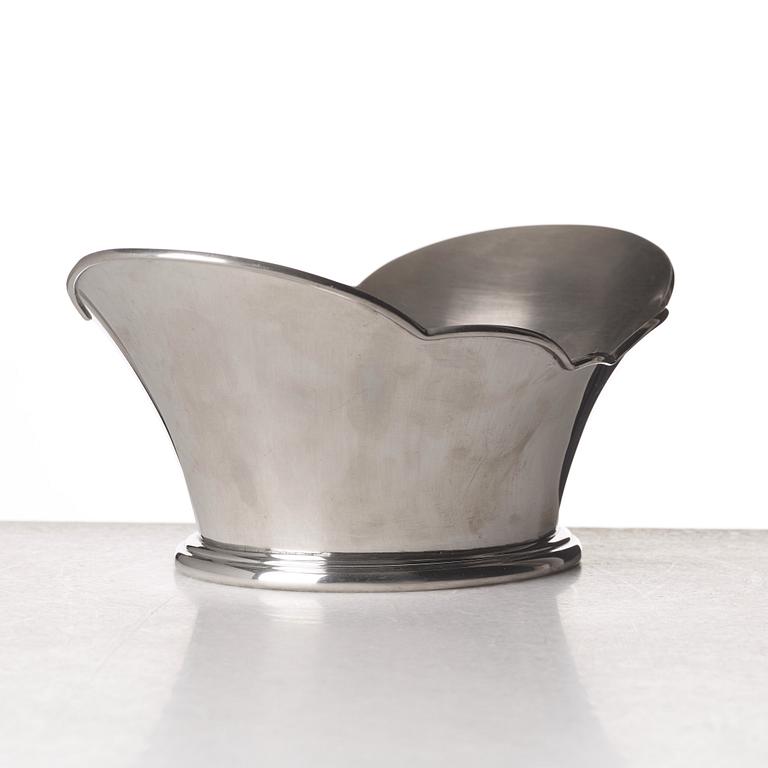 Nils Fougstedt, a pewter jardinière, Firma Svenskt Tenn, Stockholm 1930.