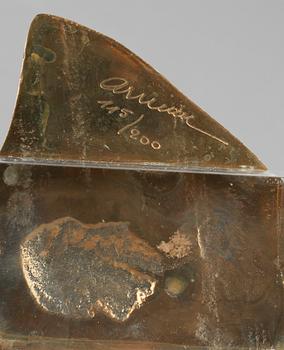 FERNANDEZ ARMAN, skulptur, guldpatinerad brons, signerad och numrerad 115/200. Utförd 1986.