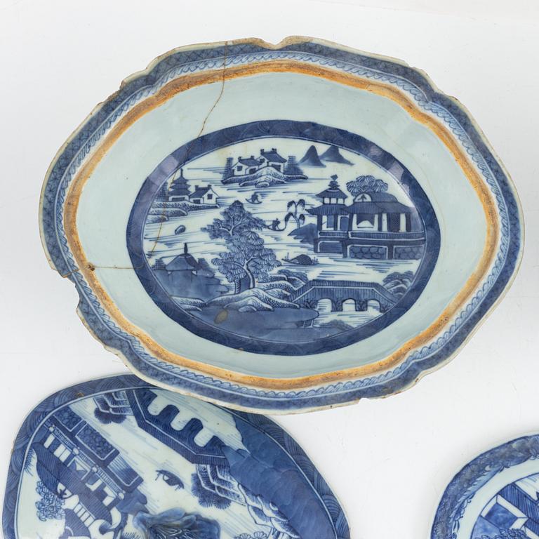 Parts of a dining service, 45 pieces, porcelain, China, mostly Qianlong (1736-95).