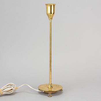 JOSEF FRANK, bordslampa, modell 2552. Firma Svenskt Tenn, modellen formgiven 1938.