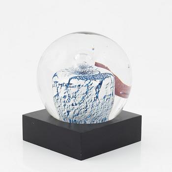 Bertil Vallien, a glass sculpture/object, Kosta Boda, Sweden, signed 69/72.