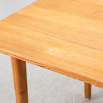 Carl Malmsten, a pine dining table, mid/second half of the 20th century.