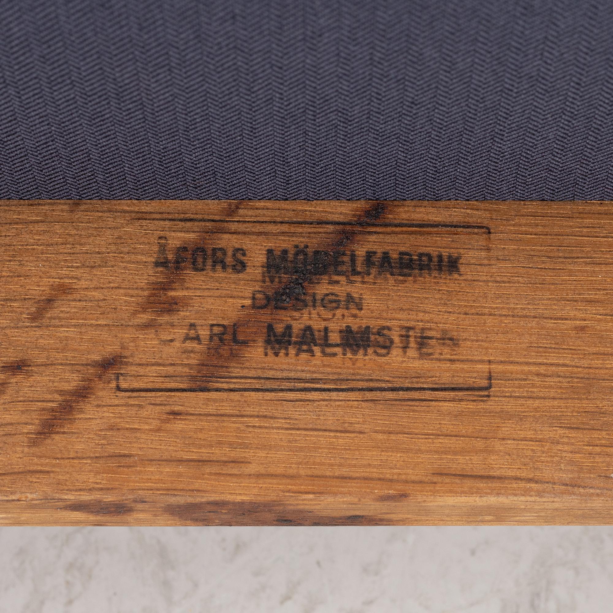 Carl Malmsten, four chairs 'Calmare Nyckel', late 20th century.