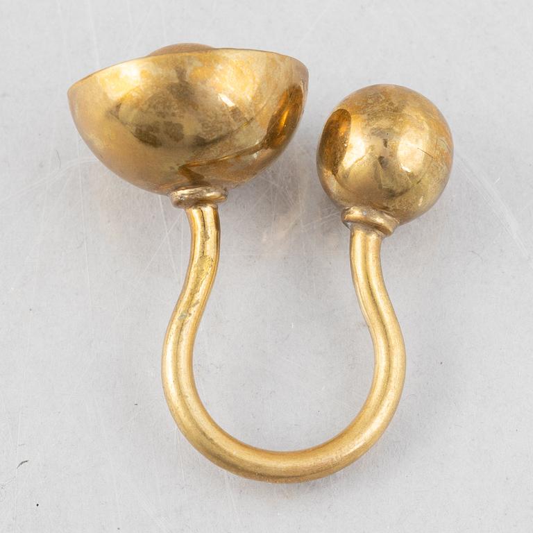 Ingela Sjösten, ring and a pair of earrings. Firm Svenskt Tenn.