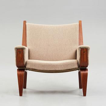 HANS J WEGNER, an easy chair, a prototype of model "GE501", Getama, Denmark, 1970's.